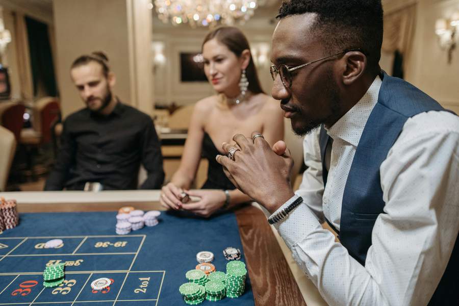 The Role of RNG in Online Casinos: Ensuring Fair Play and Randomness